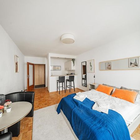 Appartement Studio Next To Karlskirche #17 à Vienne Extérieur photo